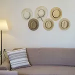 House Of Hats - Next To The Coast - * קרבומילוס